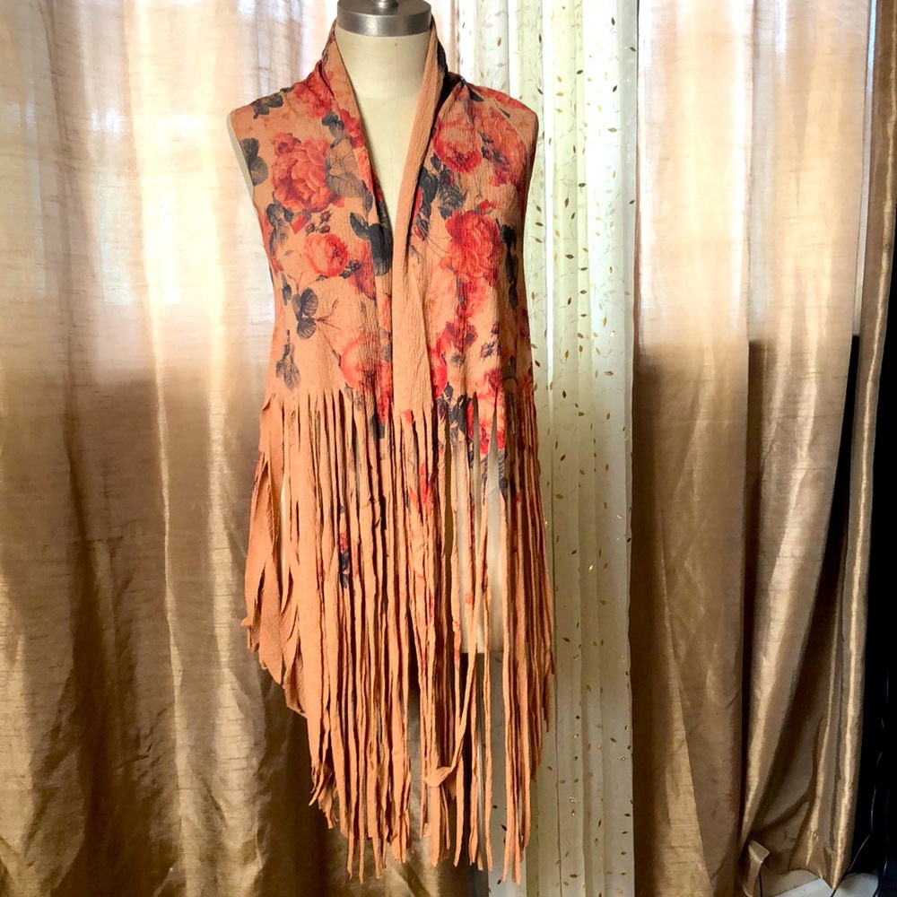 Fringe Western top